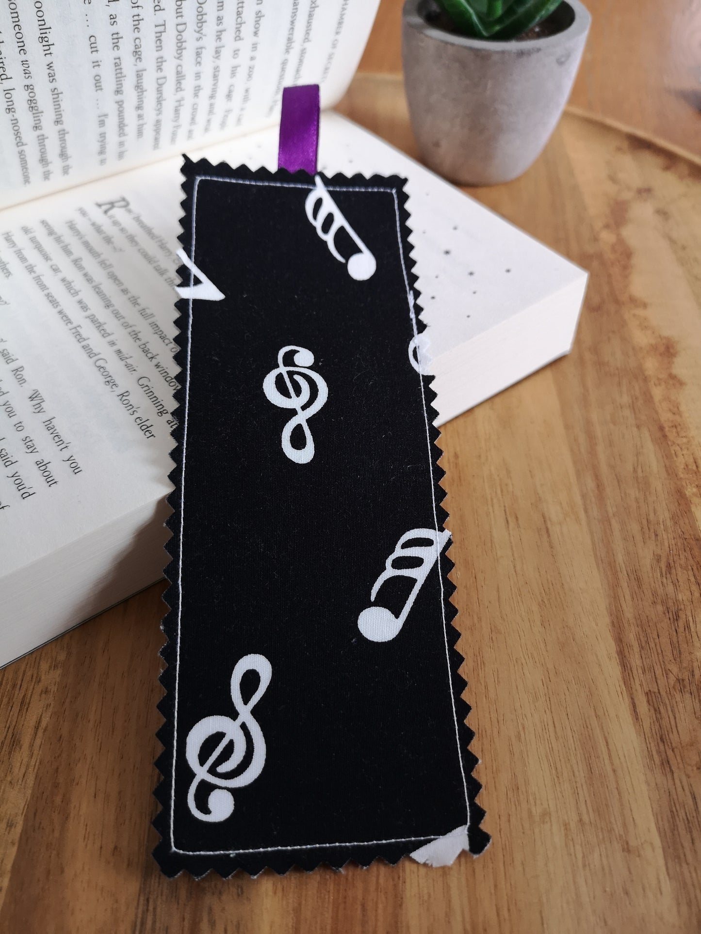 Fabric Bookmark - Notes