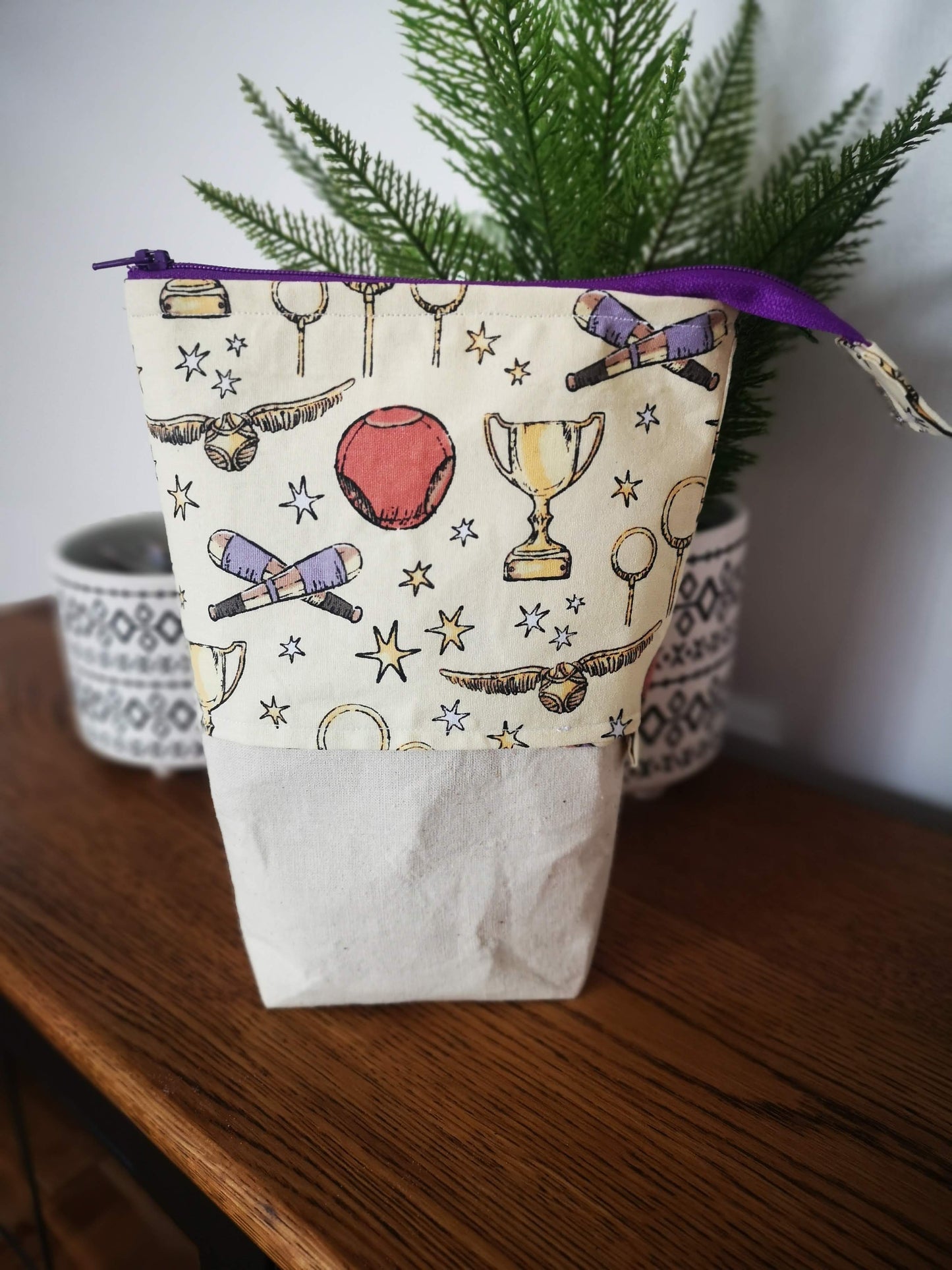 Pop-up Pencil Case ( 4 designs)