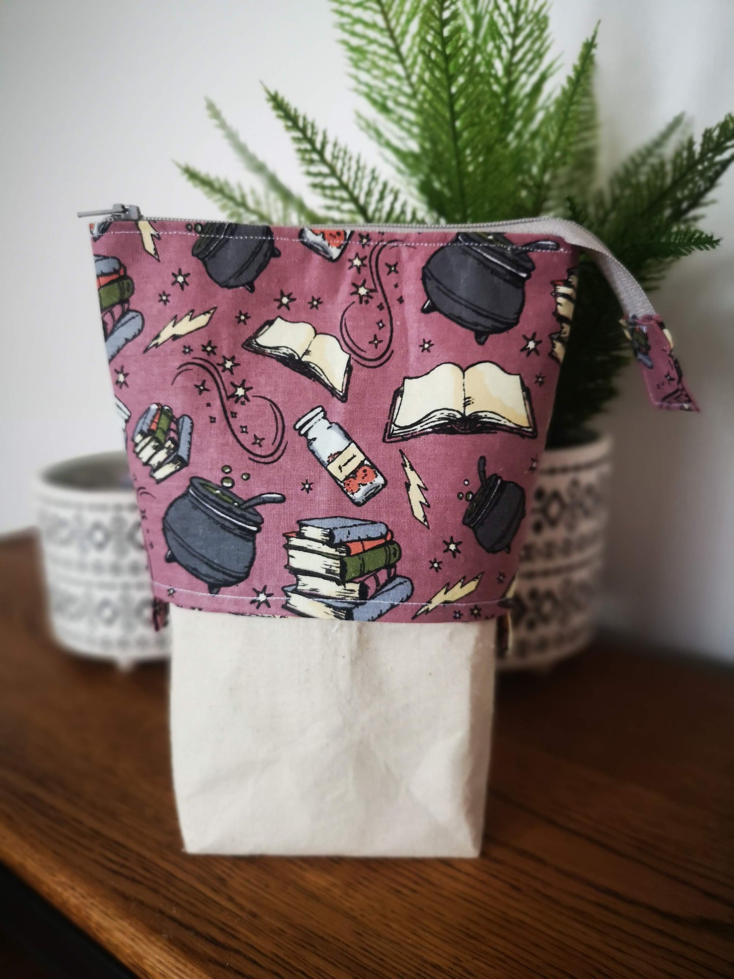 Pop-up Pencil Case ( 4 designs)